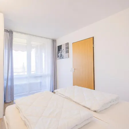 Ferienwohnpark Zwei-zimmer-apartment 49 44 Immenstaad am Bodensee