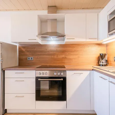 Apartment Ferienwohnpark Zwei-zimmer-apartment 49 44 Immenstaad am Bodensee