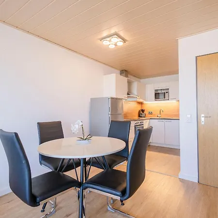 Apartment Ferienwohnpark Zwei-zimmer-apartment 49 44 Immenstaad am Bodensee